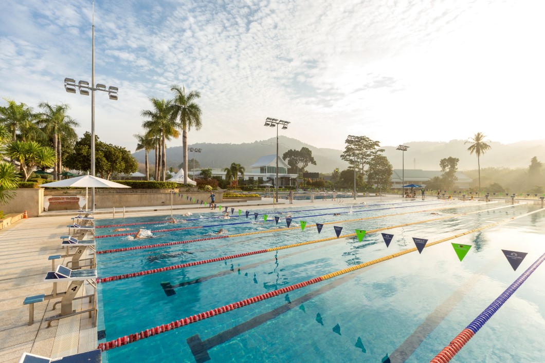 Le complexe hôtelier Thanyapura - piscine olympiquede 50 mètres